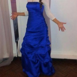 LAST CHANCE - Davids Bridal Horizon Bridesmaid Dress altered 2